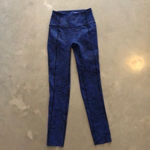 Lululemon leggings